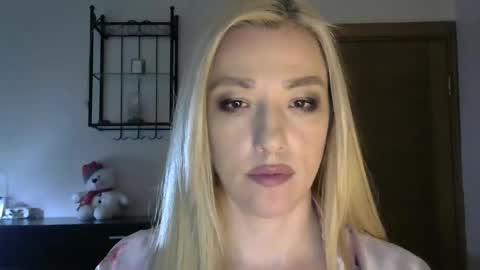 Snapshot of wild_silk_desire chatting on January 2025 11:11:02 AM Alina online show from January 2025 11:11:02 AM