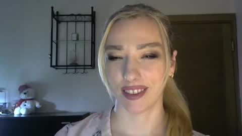 Alina online show from March 2025 02:32:01 PM