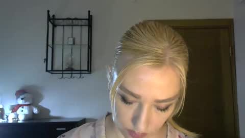 Alina online show from March 2025 08:48:01 AM