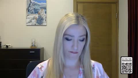 Snapshot of wild_silk_desire chatting on October 2025 01:56:02 PM Alina online show from October 2025 01:56:02 PM