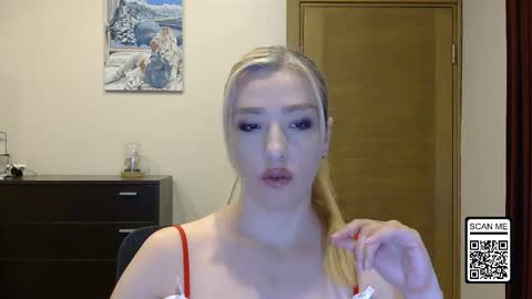 Snapshot of wild_silk_desire chatting on October 2025 02:34:01 PM Alina online show from October 2025 02:34:01 PM