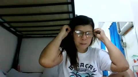 Snapshot of wildbrownchick69 chatting on July 2026 06:05:01 AM WildChick online show from July 2026 06:05:01 AM