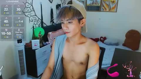 Snapshot of wildesttwinky chatting on September 2025 05:01:02 PM Arvie Rubio online show from September 2025 05:01:02 PM