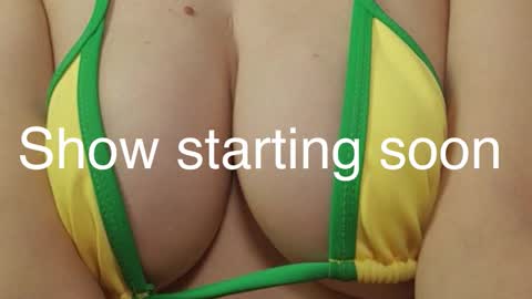 OF JunoHoly online show from December 2025 11:54:01 PM