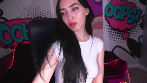 Snapshot of wildkittenx_ chatting on September 2025 05:45:02 AM Alena online show from September 2025 05:45:02 AM