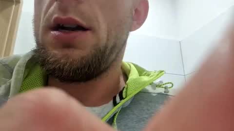 wildmike93 online show from May 2026 08:46:01 PM