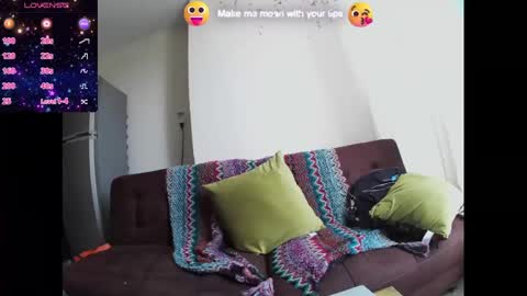 Wild Strawberry online show from January 2025 06:03:02 PM