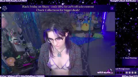 Snapshot of wildwylie chatting on November 2025 02:46:02 AM Wylie Wanderlust online show from November 2025 02:46:02 AM