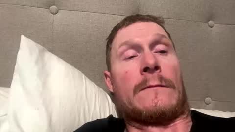 Snapshot of will2b2b chatting on March 2026 07:03:01 AM will2b2b online show from March 2026 07:03:01 AM