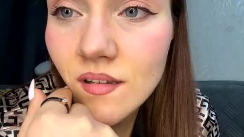 Snapshot of willetteplato chatting on February 2026 05:19:02 PM Adele online show from February 2026 05:19:02 PM