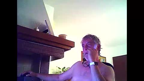 Willfire71 online show from May 2026 02:11:02 PM