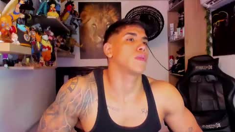 Snapshot of william_dracko9 chatting on July 2026 05:28:01 PM Dracko online show from July 2026 05:28:01 PM