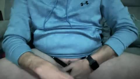 Snapshot of william_zooker chatting on February 2025 03:59:02 PM Zooker online show from February 2025 03:59:02 PM