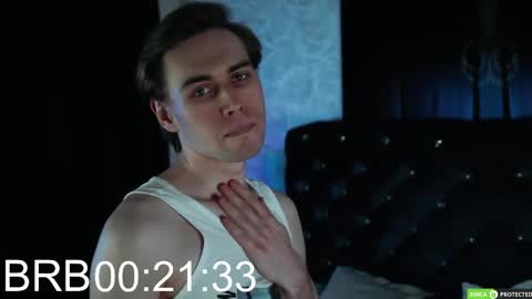 Snapshot of williamdyson chatting on October 2025 04:25:02 AM William online show from October 2025 04:25:02 AM