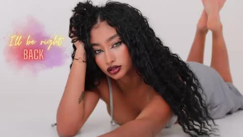 Snapshot of willow_hendrix chatting on May 2026 11:14:01 AM Ms Willow online show from May 2026 11:14:01 AM