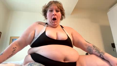 willowwarmth online show from June 2026 01:28:02 AM