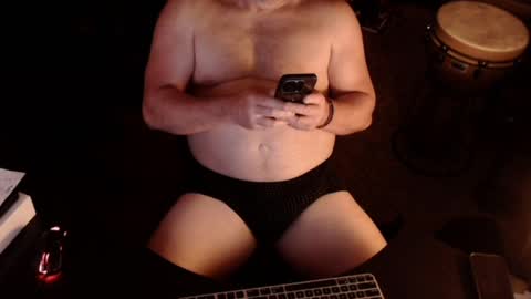 Snapshot of willwill2222 chatting on May 2026 01:57:16 AM John online show from May 2026 01:57:16 AM