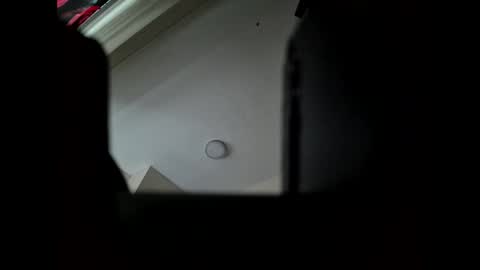 Snapshot of willy693214 chatting on March 2026 03:06:01 PM willy693214 online show from March 2026 03:06:01 PM