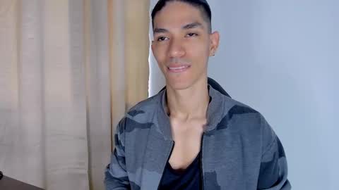 willy_veins online show from February 2025 01:05:01 PM