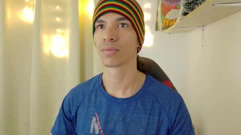 willy_veins online show from December 2025 11:27:02 AM