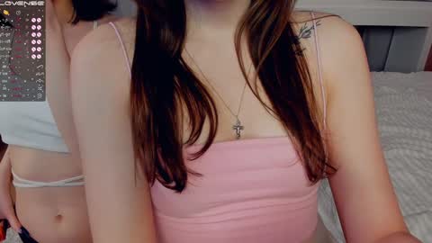 Snapshot of wine_on_lips chatting on January 2025 07:17:01 AM Amalia and Mia online show from January 2025 07:17:01 AM