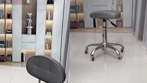 CN WEIWEI online show from April 2026 07:45:01 AM