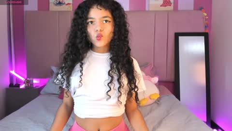  Winnifer Gonzalez  online show from December 2024 05:16:02 AM