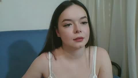 Emma  online show from June 2026 07:06:02 PM