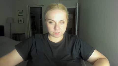 Winter Miracle online show from November 2025 07:47:01 AM