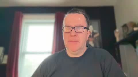 Snapshot of wintyr chatting on January 2025 03:28:02 PM wintyr online show from January 2025 03:28:02 PM