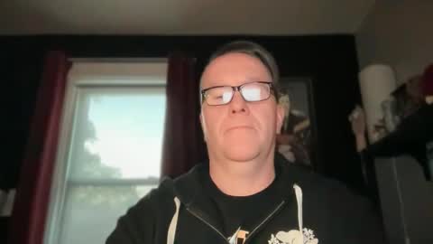 Snapshot of wintyr chatting on October 2025 10:21:02 PM wintyr online show from October 2025 10:21:02 PM