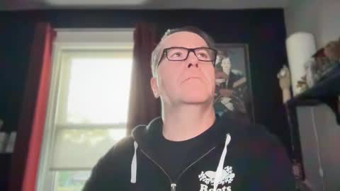 Snapshot of wintyr chatting on November 2025 09:16:02 PM wintyr online show from November 2025 09:16:02 PM