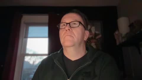 Snapshot of wintyr chatting on December 2025 09:54:01 PM wintyr online show from December 2025 09:54:01 PM