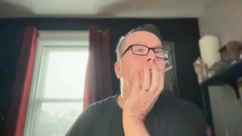 Snapshot of wintyr chatting on December 2025 03:41:01 PM wintyr online show from December 2025 03:41:01 PM