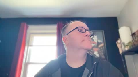 Snapshot of wintyr chatting on March 2026 07:17:02 PM wintyr online show from March 2026 07:17:02 PM