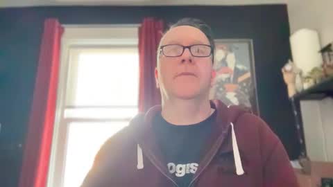 Snapshot of wintyr chatting on March 2026 03:04:01 PM wintyr online show from March 2026 03:04:01 PM