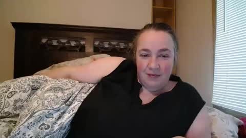 Annie online show from October 2025 11:31:02 PM