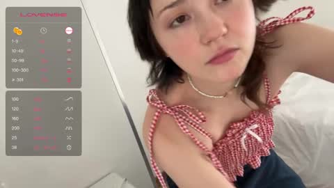Snapshot of witches_curves chatting on January 2025 09:13:02 AM Nemo online show from January 2025 09:13:02 AM
