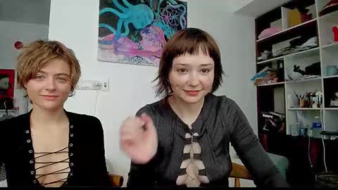 Snapshot of witches_curves chatting on February 2026 08:07:02 AM Nemo online show from February 2026 08:07:02 AM