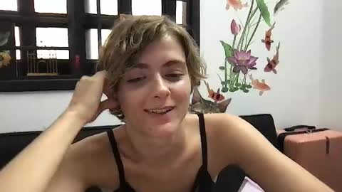 Snapshot of witches_curves chatting on May 2026 10:44:02 AM Nemo online show from May 2026 10:44:02 AM