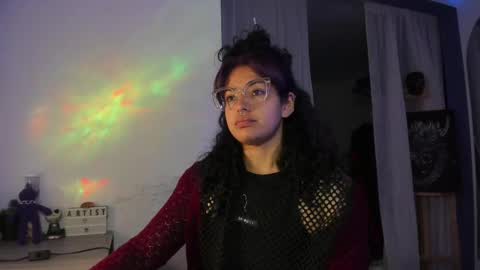     Luna Violeta  A r t i s t  online show from February 2025 11:42:01 PM