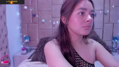 Andrea  online show from October 2025 04:56:02 AM