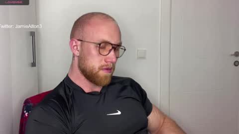 Snapshot of wlademarbergs chatting on February 2025 09:25:02 PM Wlademar online show from February 2025 09:25:02 PM