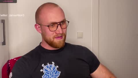 Snapshot of wlademarbergs chatting on February 2025 05:18:02 PM Wlademar online show from February 2025 05:18:02 PM