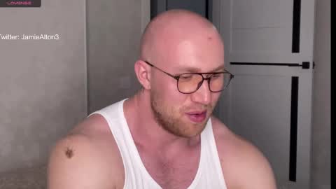 Snapshot of wlademarbergs chatting on October 2025 10:36:02 AM Wlademar online show from October 2025 10:36:02 AM