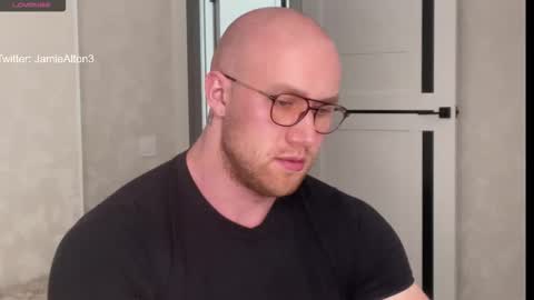 Snapshot of wlademarbergs chatting on October 2025 05:41:01 AM Wlademar online show from October 2025 05:41:01 AM