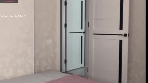 Snapshot of wlademarbergs chatting on October 2025 07:45:01 AM Wlademar online show from October 2025 07:45:01 AM