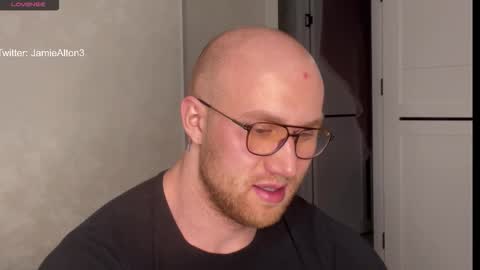 Snapshot of wlademarbergs chatting on November 2025 02:00:01 AM Wlademar online show from November 2025 02:00:01 AM