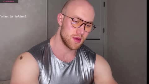 Snapshot of wlademarbergs chatting on December 2025 02:28:01 AM Wlademar online show from December 2025 02:28:01 AM