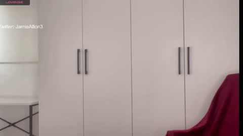 Snapshot of wlademarbergs chatting on February 2026 07:02:02 AM Wlademar online show from February 2026 07:02:02 AM